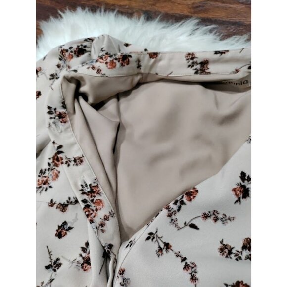 Begonia Puff Long Sleeve High Neck  Floral Print Hi-Low Dress Beige Womens Small - Picture 12 of 15